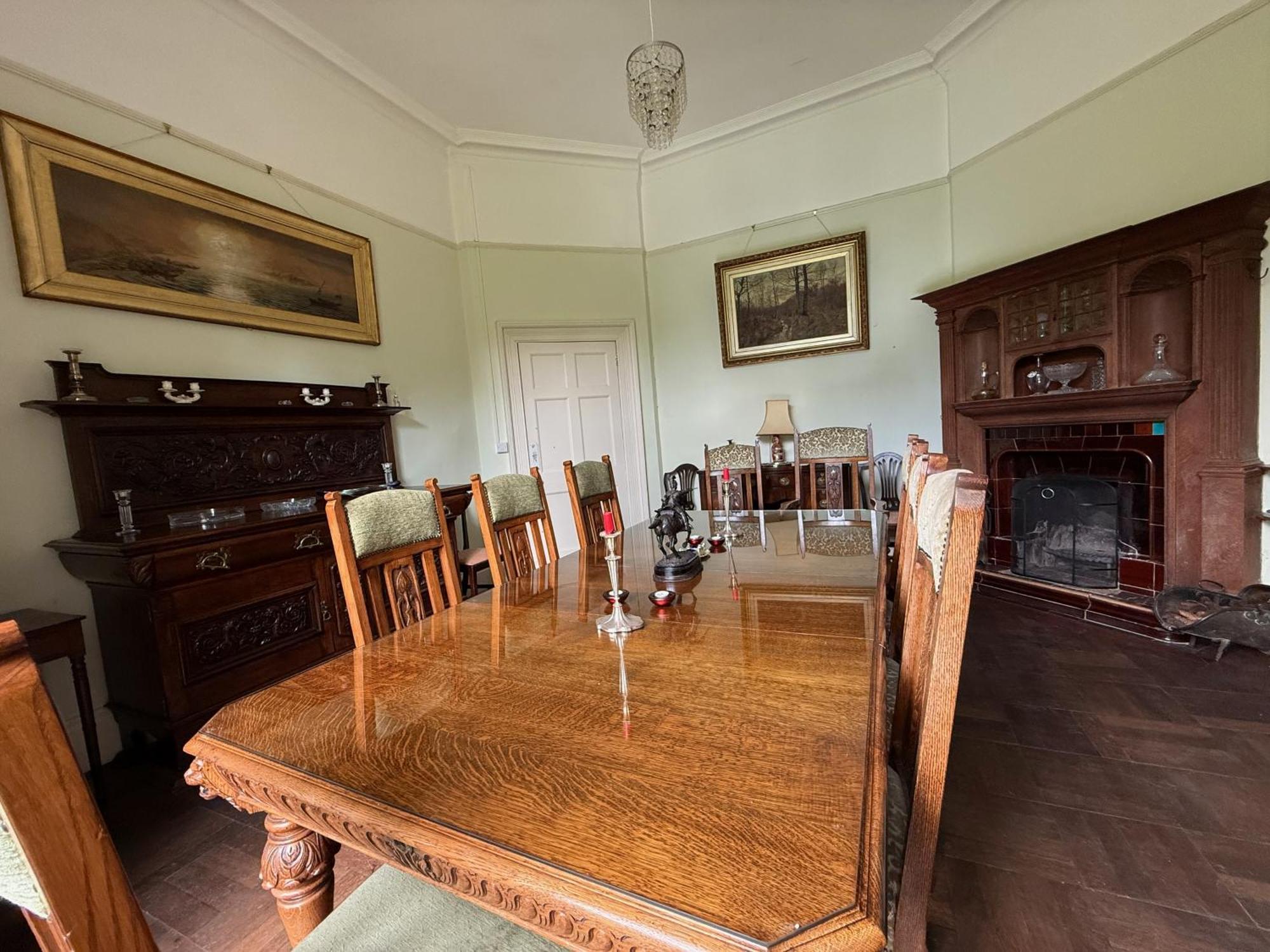 Villa Parteen A Lax, River House & Gardens Limerick Junction